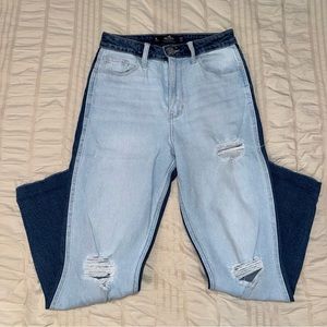 Hollister ultra high-rise mom jeans W25 L27